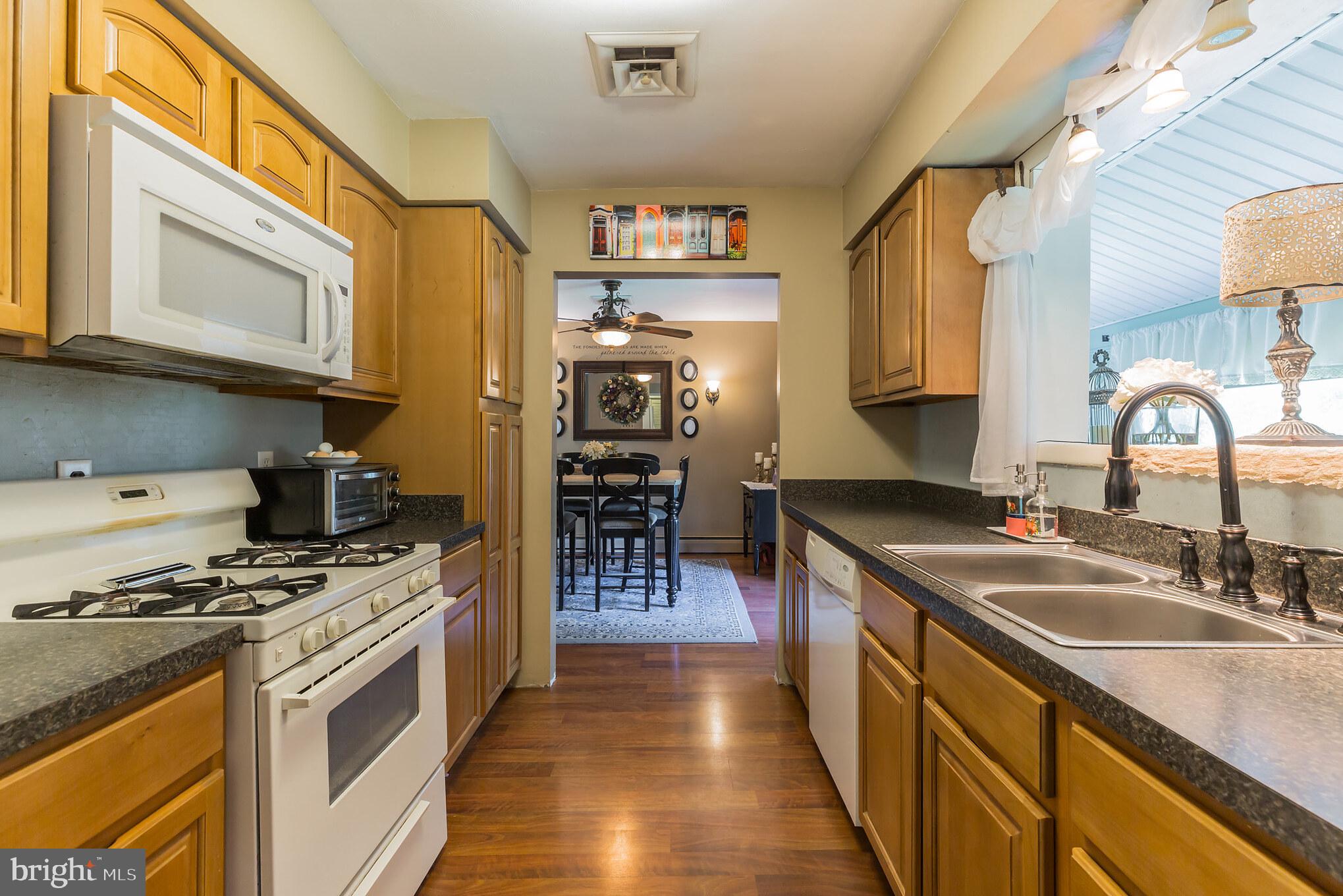 103 Defiance Road Malaga, NJ 08328 - Photo 19 of 38 Kitchen