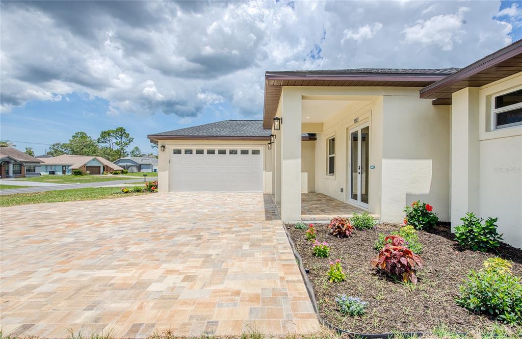 12027 Villa Road Spring Hill, FL 34609 - Photo 8 of 66