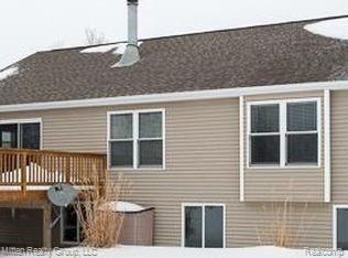 1002 Fishville Road Grass Lake, MI 49240 - Photo 5 of 23 Deck 1.jpg