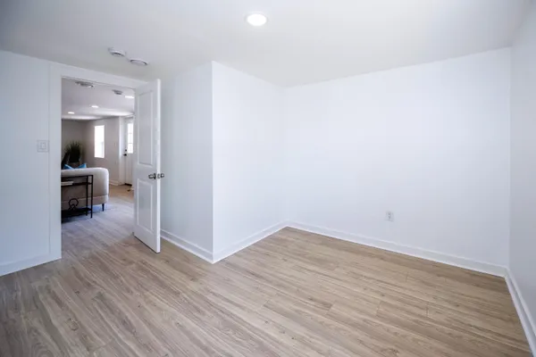 $339,900 | 5424 Oakville Waltz Road, New Boston, MI 48164
