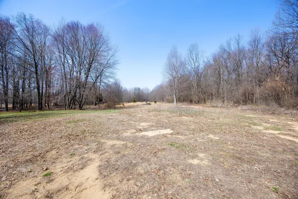 $339,900 | 5424 Oakville Waltz Road, New Boston, MI 48164