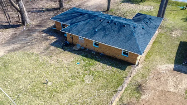 $339,900 | 5424 Oakville Waltz Road, New Boston, MI 48164