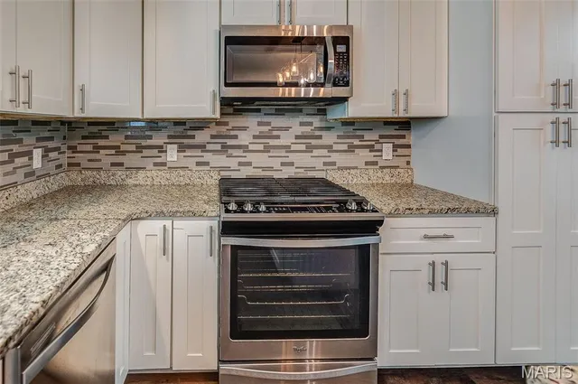 $275,000 | 25 Clark Drive, Fairview Heights, IL 62208