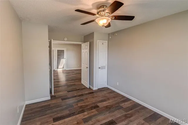 $275,000 | 25 Clark Drive, Fairview Heights, IL 62208