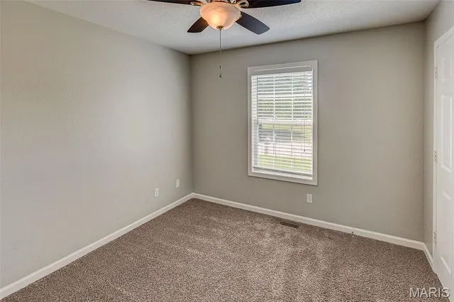 $275,000 | 25 Clark Drive, Fairview Heights, IL 62208