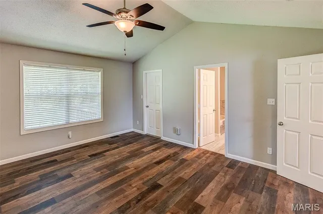 $275,000 | 25 Clark Drive, Fairview Heights, IL 62208