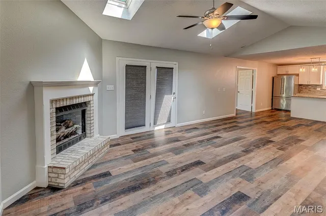 $275,000 | 25 Clark Drive, Fairview Heights, IL 62208