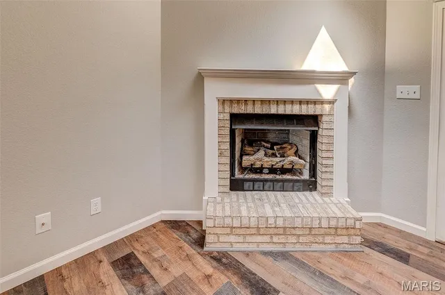 $275,000 | 25 Clark Drive, Fairview Heights, IL 62208