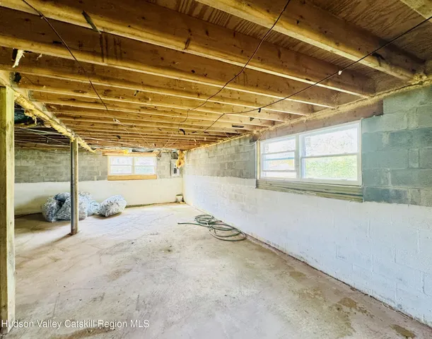 a view of a backyard of the house