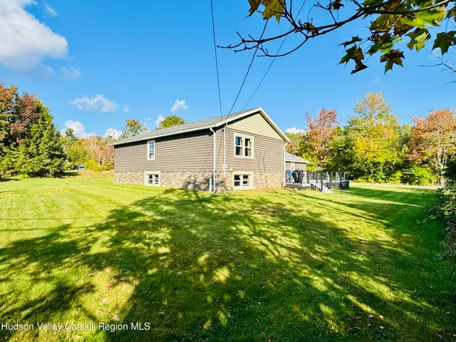 a view of deck with patio