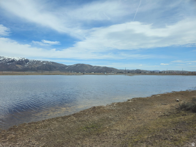 950 Bern Road Bern, ID 83220 - Photo 14 of 47 Property view of water featuring a mountain view