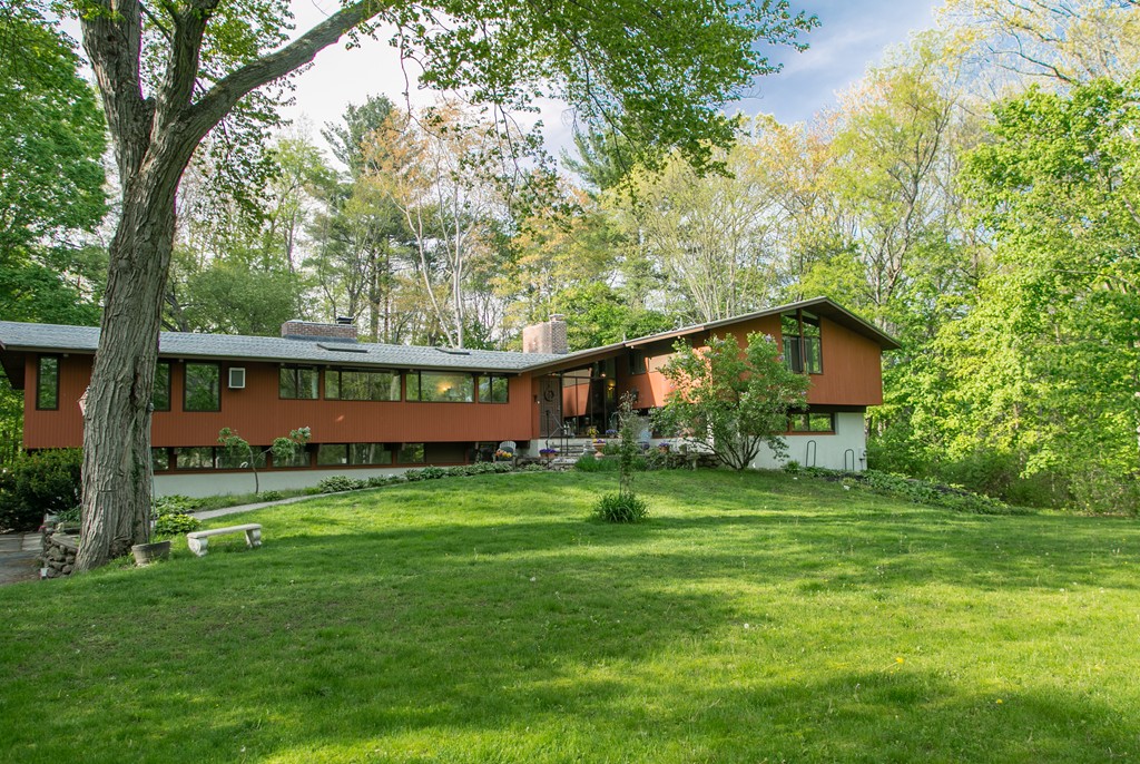 53 Silver Hill Road Concord, MA 01742 - Photo 1 of 28 Gallery Image 1