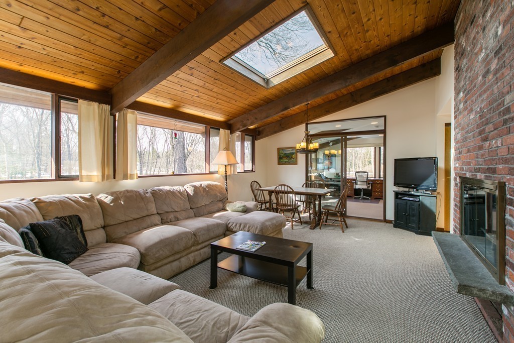 53 Silver Hill Road Concord, MA 01742 - Photo 16 of 28 Gallery Image 16