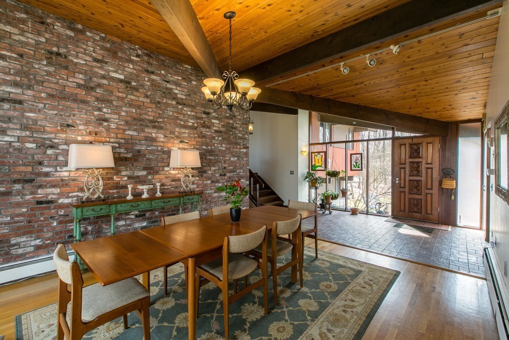 53 Silver Hill Road Concord, MA 01742 - Photo 5 of 28 Gallery Image 5