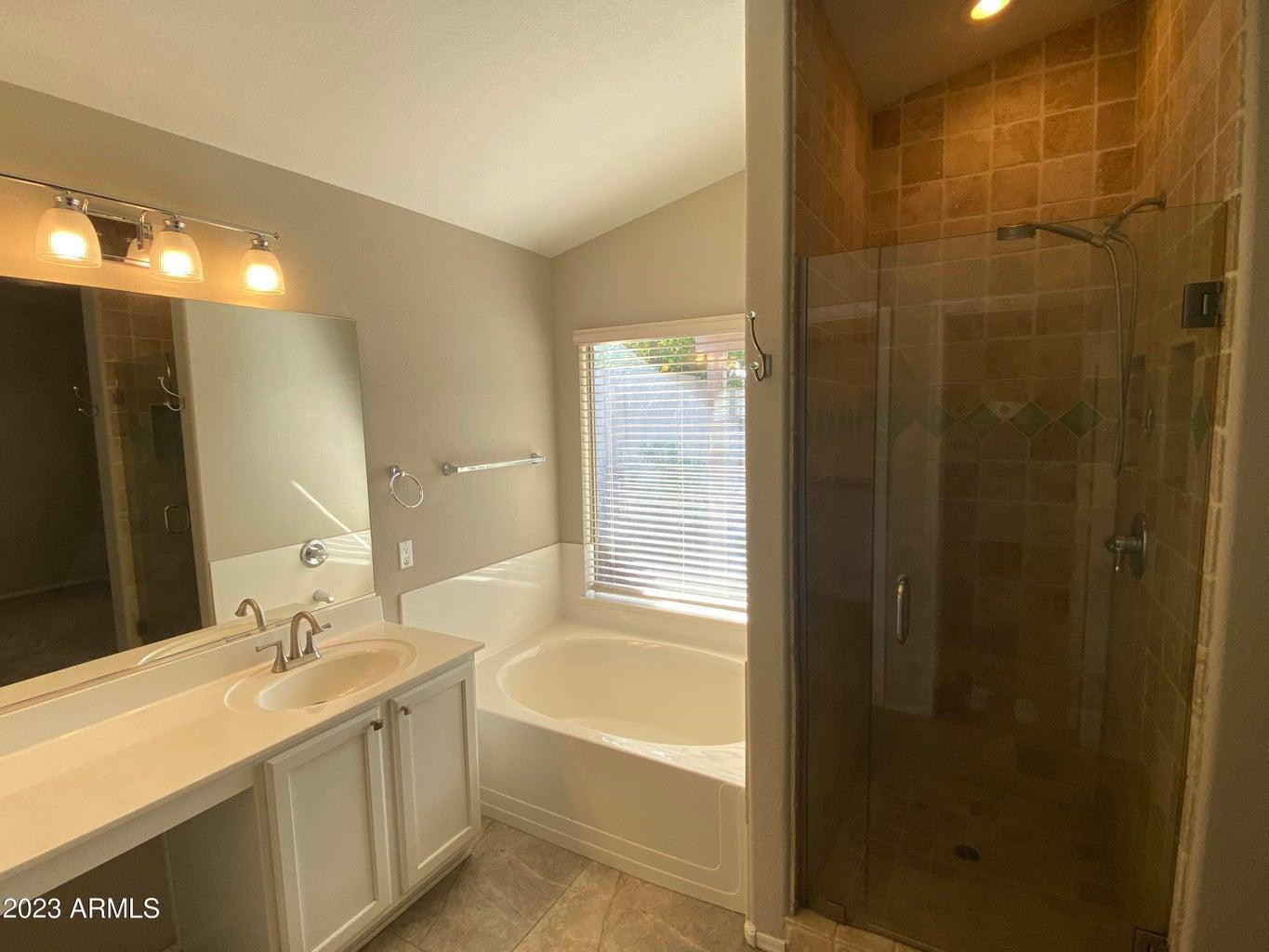 6335 West Saddlehorn Road Phoenix, AZ 85083 - Photo 6 of 9 Photo #6