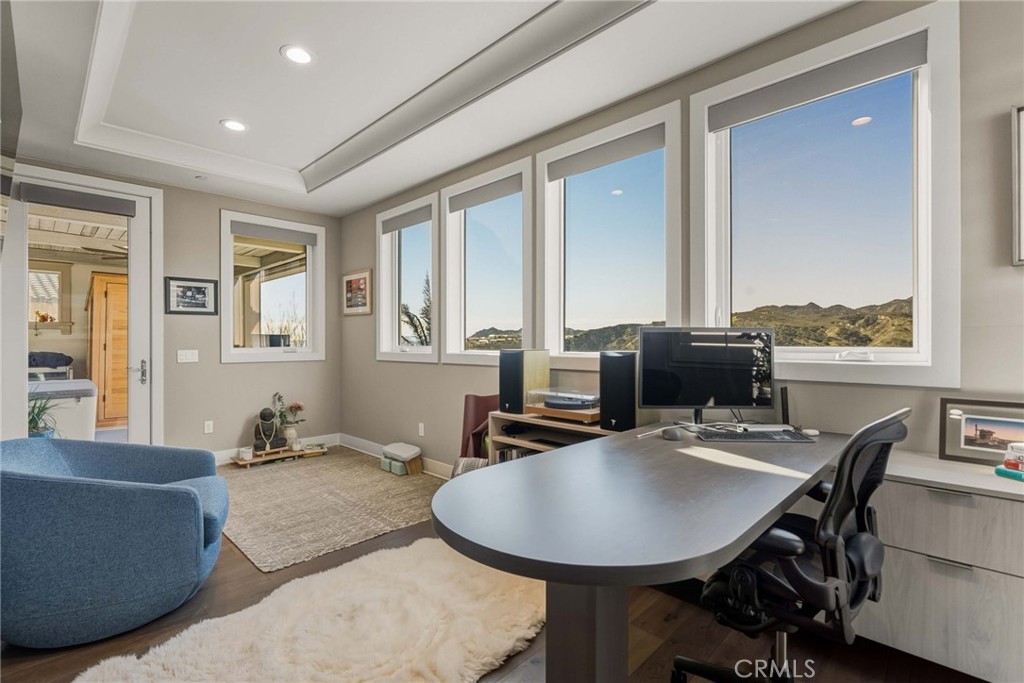 11937 Ancona Way Porter Ranch, CA 91326 - Photo 17 of 49