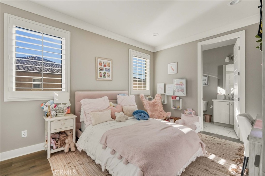 11937 Ancona Way Porter Ranch, CA 91326 - Photo 26 of 49