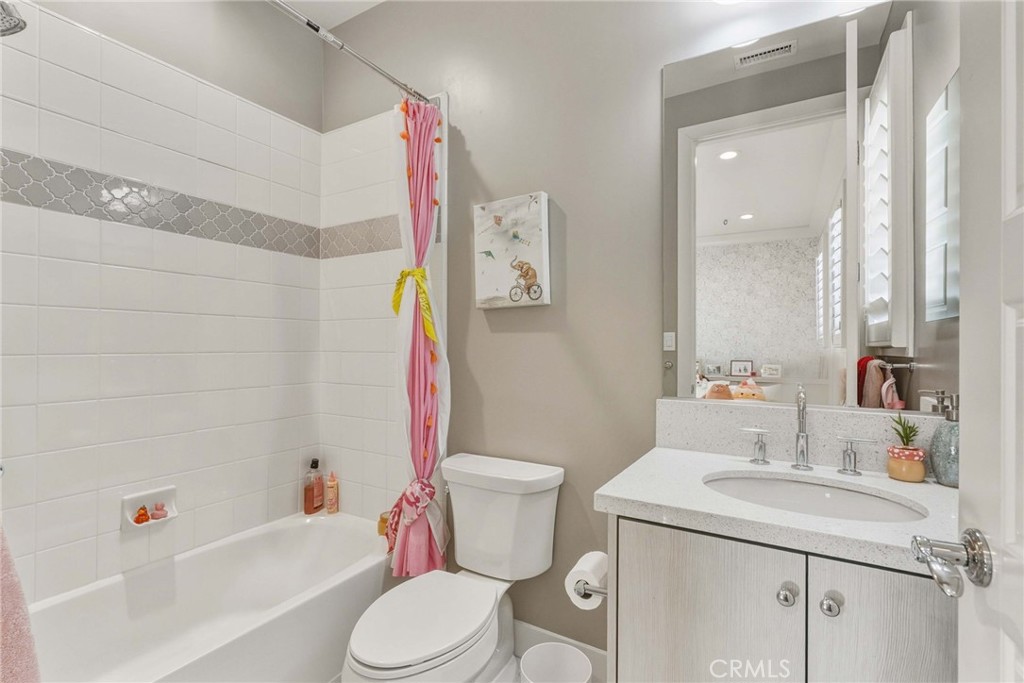 11937 Ancona Way Porter Ranch, CA 91326 - Photo 27 of 49