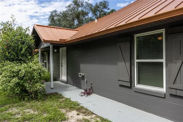 $639,000 | 131 Riley Lake Drive, Hawthorne, FL 32640