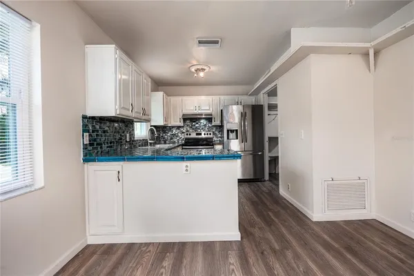 $639,000 | 131 Riley Lake Drive, Hawthorne, FL 32640