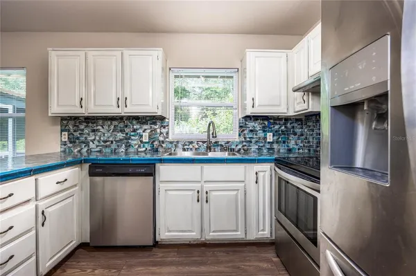 $639,000 | 131 Riley Lake Drive, Hawthorne, FL 32640