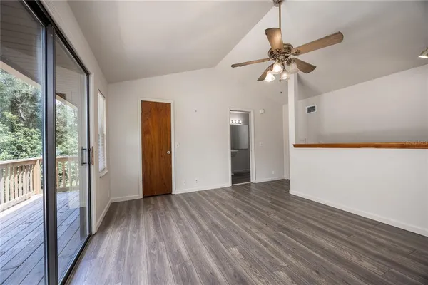 $639,000 | 131 Riley Lake Drive, Hawthorne, FL 32640