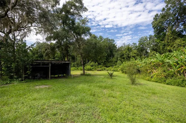 $649,000 | 131 Riley Lake Drive, Hawthorne, FL 32640