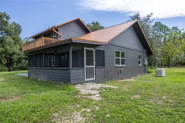 $639,000 | 131 Riley Lake Drive, Hawthorne, FL 32640