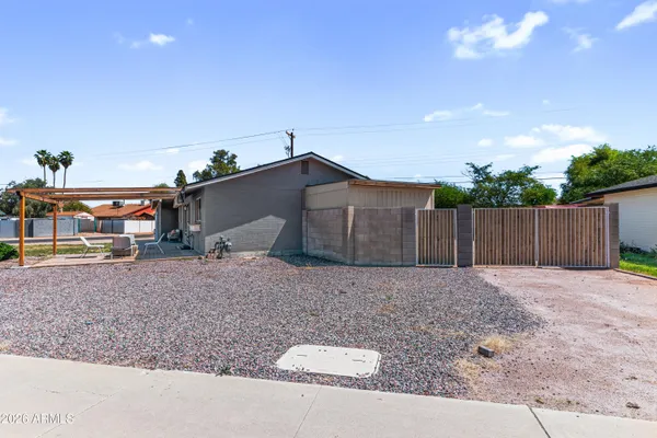 $415,000 | 557 North Standage, Mesa, AZ 85201