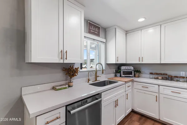 $415,000 | 557 North Standage, Mesa, AZ 85201