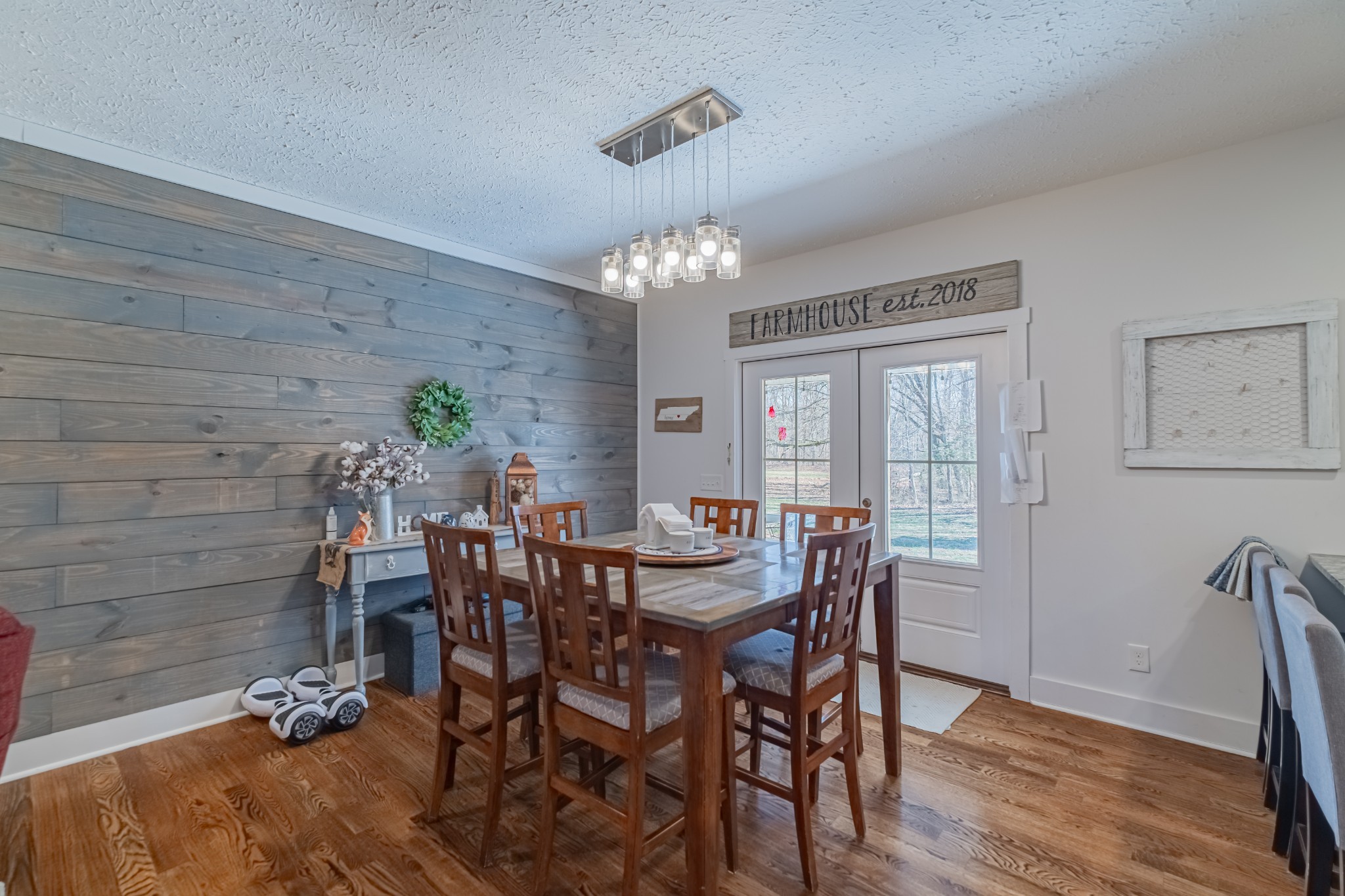 362 Lakeview Street Manchester, TN 37355 - Photo 12 of 39 a view of a dining room with furniture and wooden floor