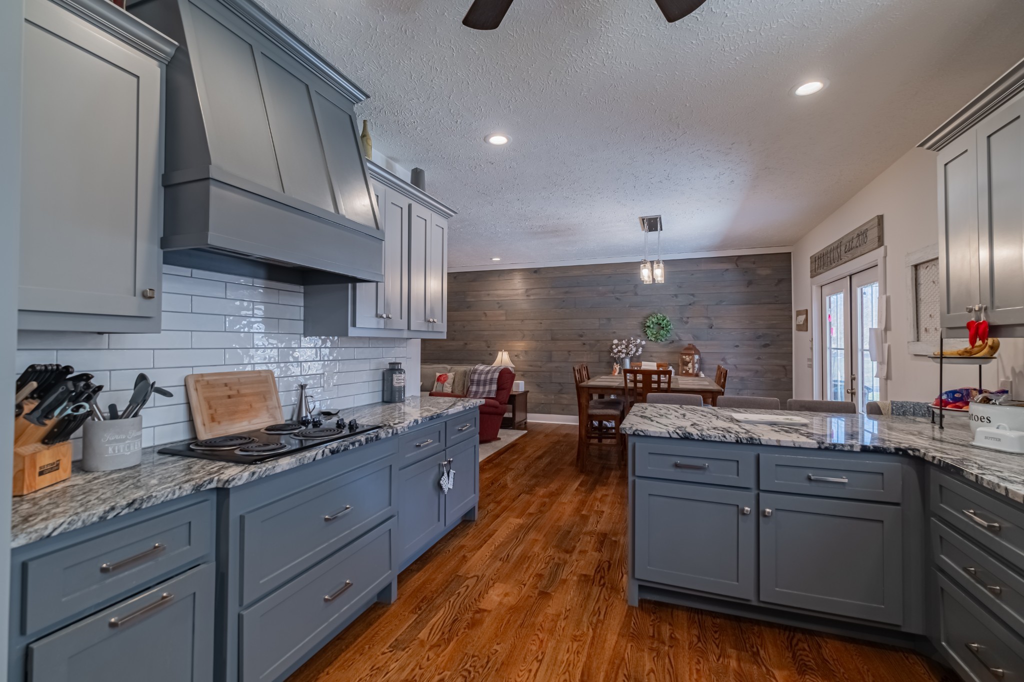 362 Lakeview Street Manchester, TN 37355 - Photo 10 of 39 a kitchen with granite countertop a sink a counter space appliances and cabinets