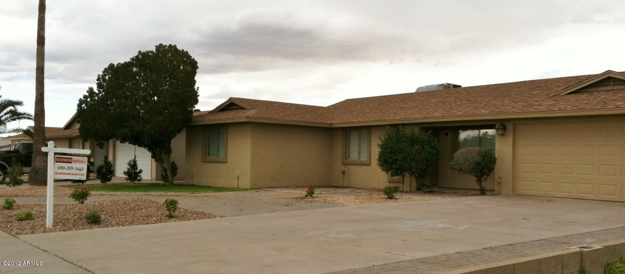 2301 East Greenway Road Phoenix, AZ 85022 - Photo 1 of 22 Subject front