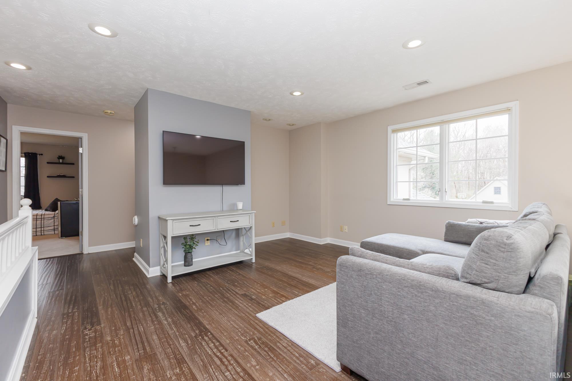 5108 West Pineridge Road Muncie, IN 47304 - Photo 15 of 36