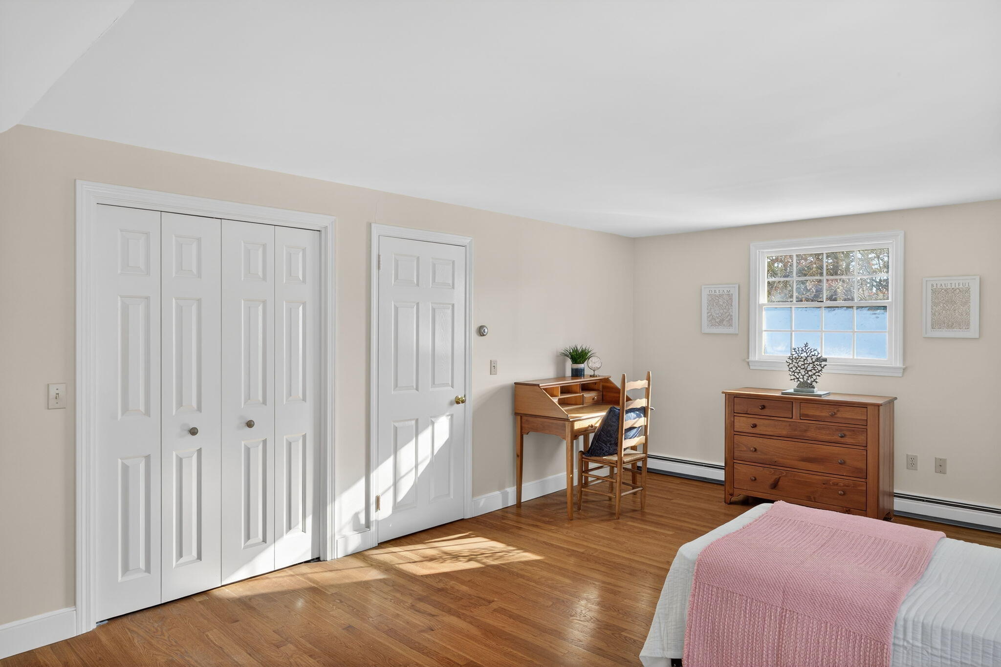 54 Marthas Lane Harwich, MA 02645 - Photo 36 of 53 a view of a livingroom with furniture and window