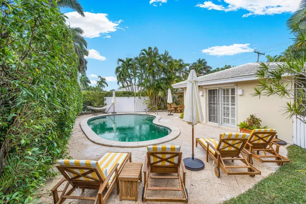 $30,000 | 241 List Road, Palm Beach, FL 33480