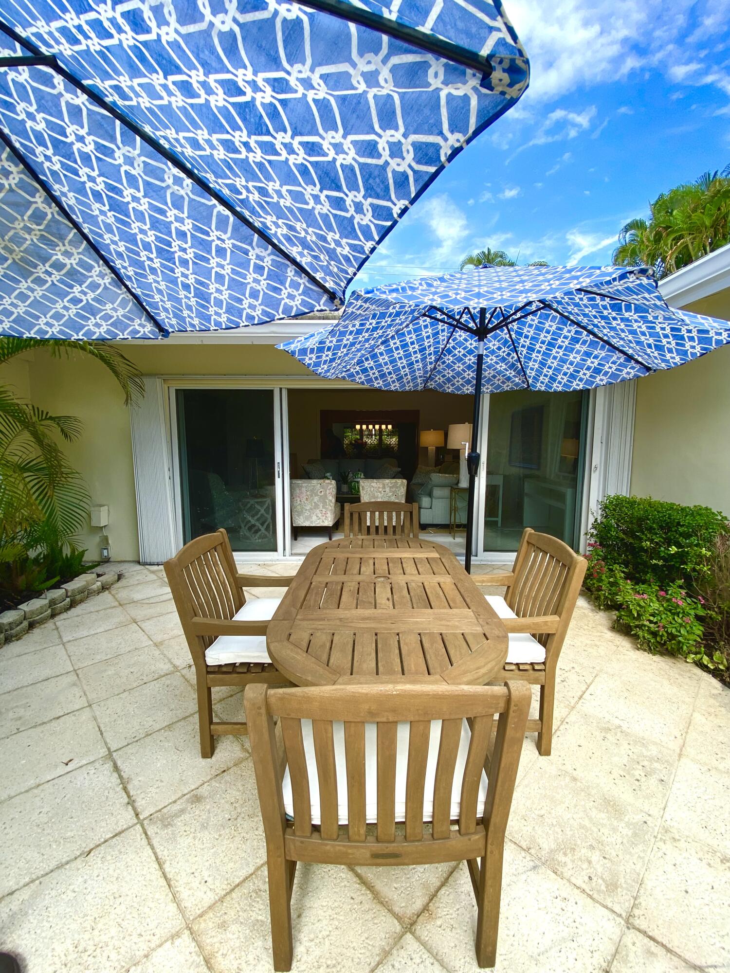 241 List Road Palm Beach, FL 33480 - Photo 22 of 62 IMG_2137 2