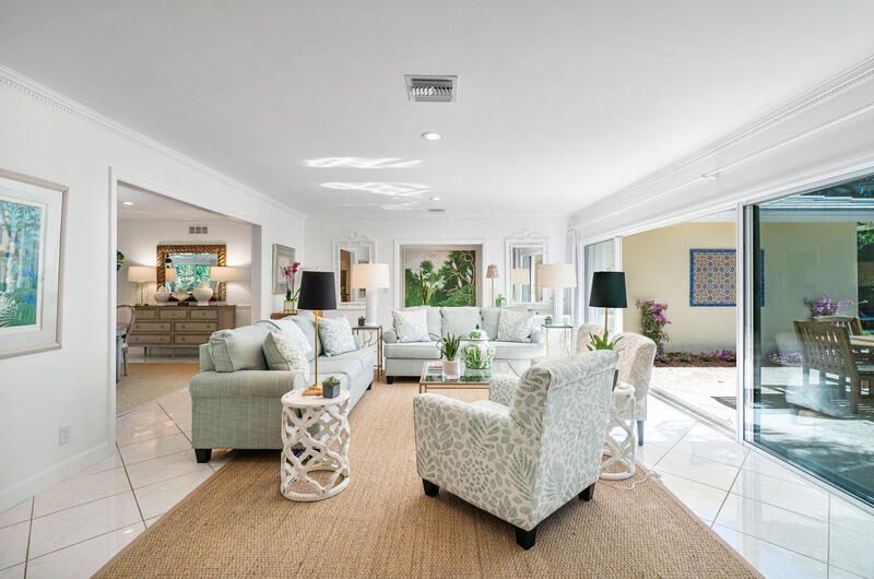 241 List Road Palm Beach, FL 33480 - Photo 38 of 62 Living Room