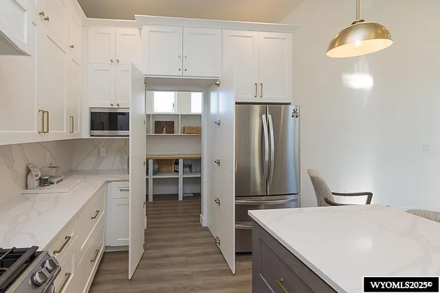 $605,000 | 1820 Collins Street, Rock Springs, WY 82901