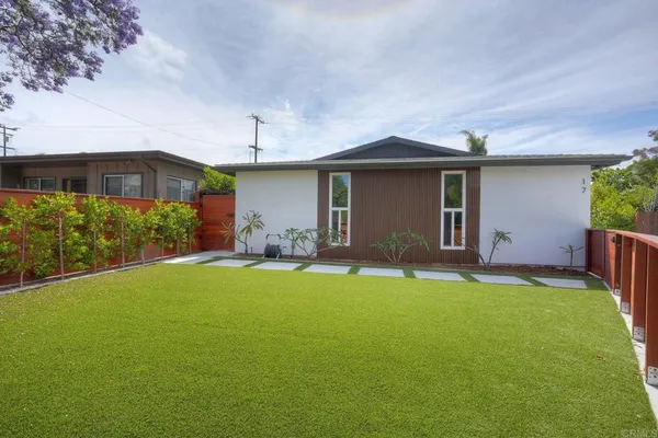 $7,200 | 17 West Avenida Cornelio, San Clemente, CA 92672