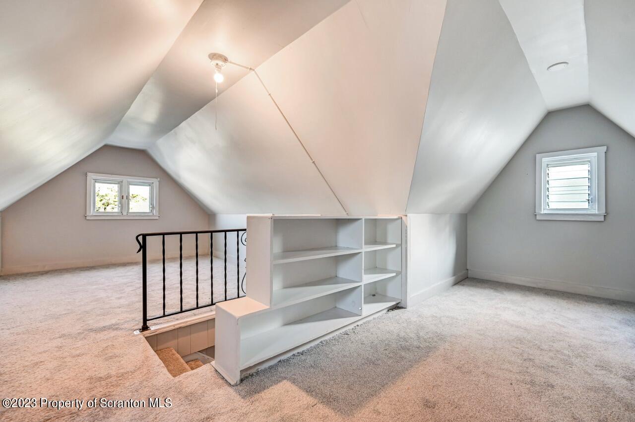 915 Ridge Avenue Scranton, PA 18510 - Photo 34 of 39 an empty room with windows