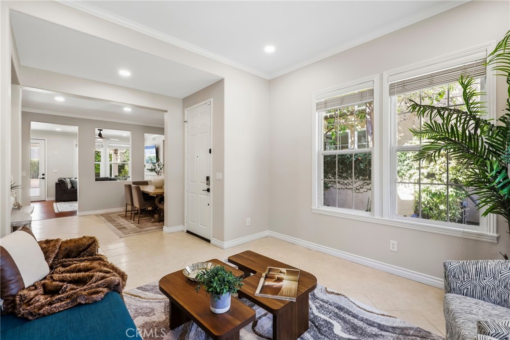 15 Bel Spring Irvine, CA 92602 - Photo 6 of 77