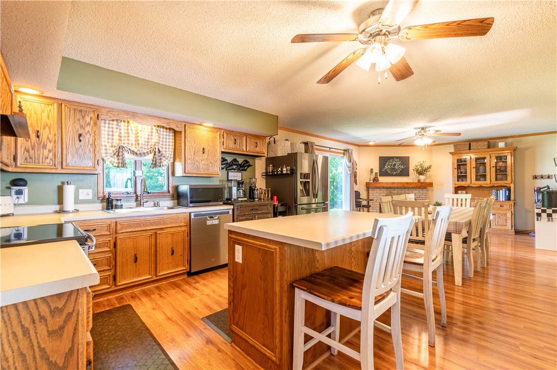 4785 Dogwood Court Decatur, IL 62526 - Photo 7 of 36
