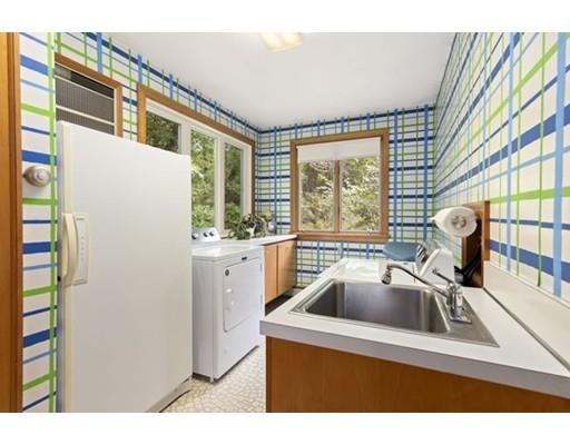 88 Nardell Road Newton, MA 02459 - Photo 12 of 27