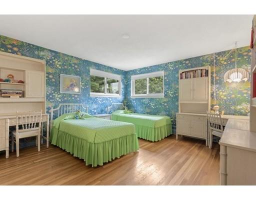 88 Nardell Road Newton, MA 02459 - Photo 18 of 27