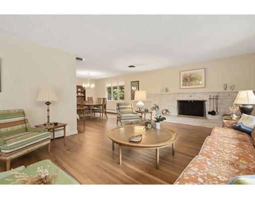 88 Nardell Road Newton, MA 02459 - Photo 6 of 27