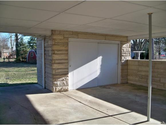 562 Tanglewood Road Versailles, IN 47042 - Photo 4 of 17 Gallery Image 4