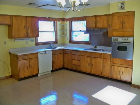 562 Tanglewood Road Versailles, IN 47042 - Photo 7 of 17 Gallery Image 7