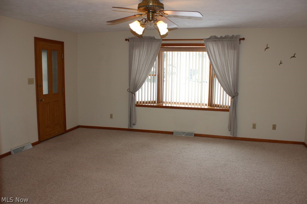 1835 Nichols Road Akron, OH 44312 - Photo 12 of 18 Bay window in living room*
