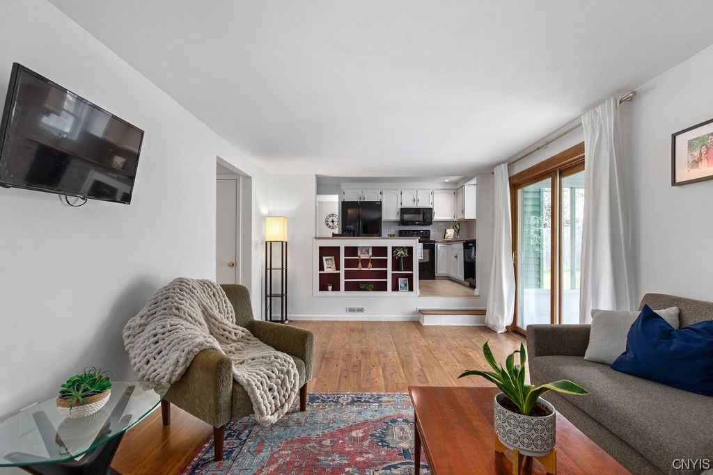 5841 Tilton Road Manlius, NY 13057 - Photo 17 of 29